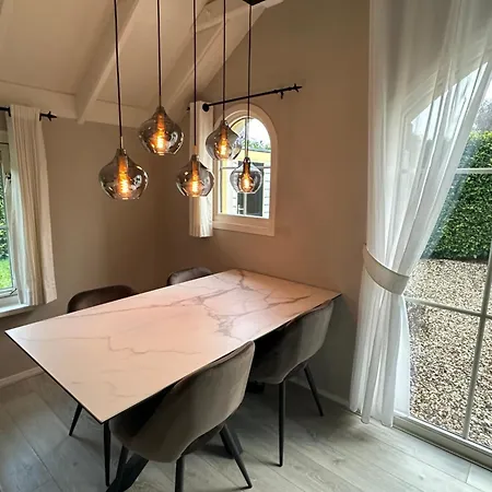 Bungalow Veluws Vertoeven Prázdninový dům *